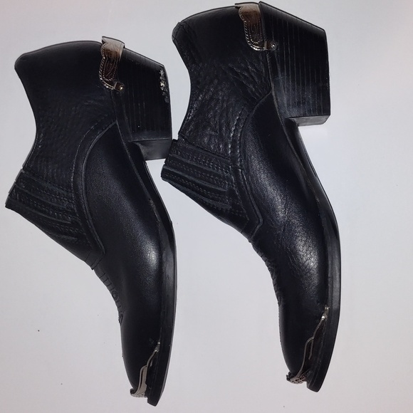 Road Wolf Black Low Leather Cowboy Western Ankle Booties With Silver Accents 6.5 - Picture 3 of 10